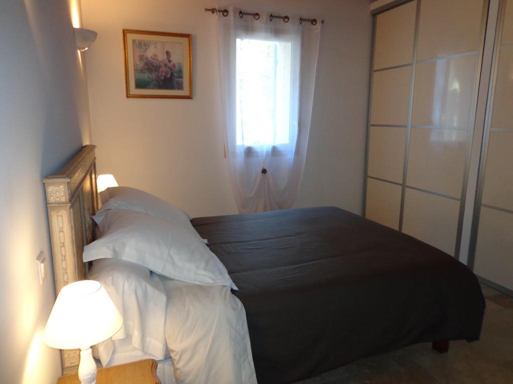 Domaine Les Rivales Apartment Кавайон Стая снимка