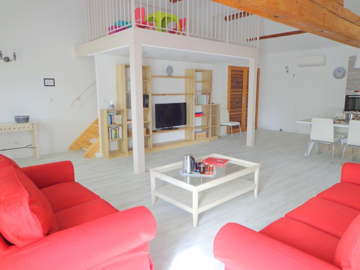 Domaine Les Rivales Apartment Кавайон Екстериор снимка