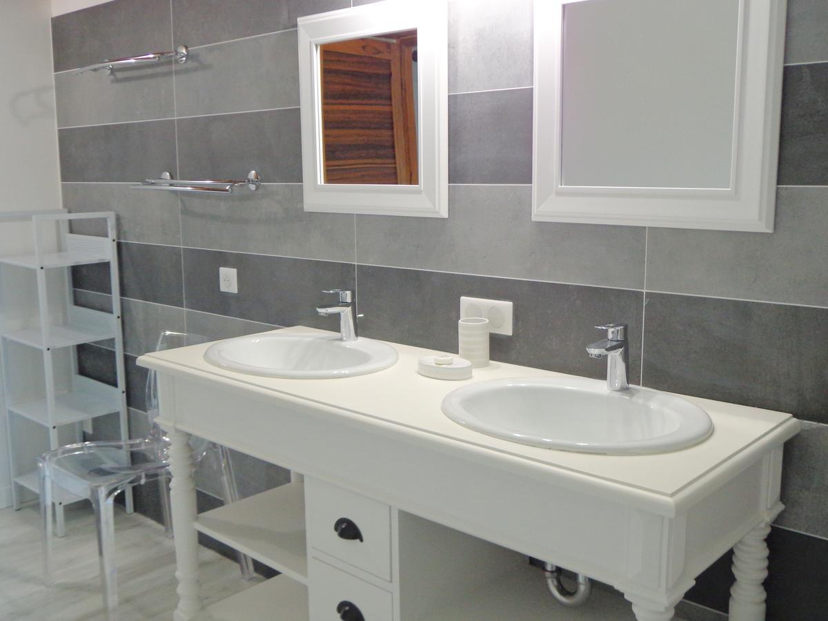 Domaine Les Rivales Apartment Кавайон Екстериор снимка